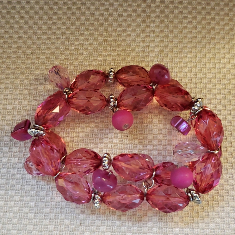 Studio S - Picture 2 of 2